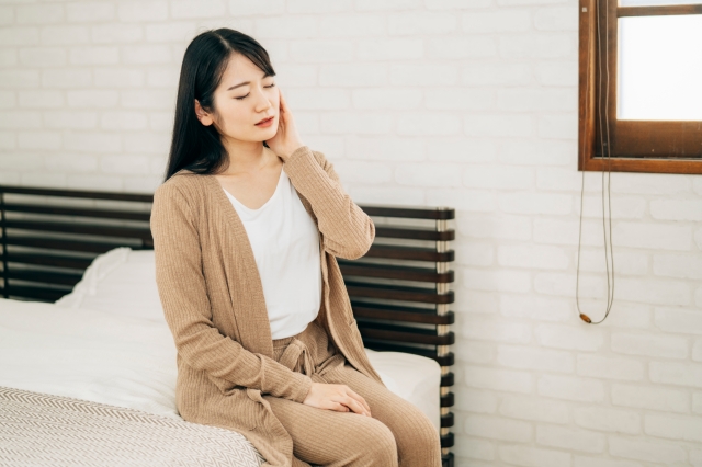 矯正治療で痛みを感じる理由